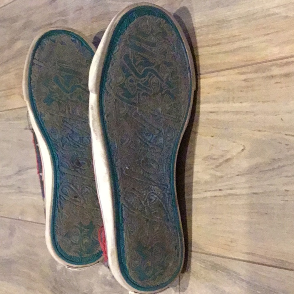 Blowfish distressed slip-on tennis shoes - Picture 5 of 5